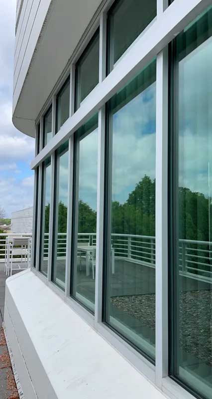 Professional window cleaning in Green Bay WI